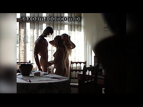 ❤️ Seksaj amikoj invitas gigantan viron kaj triopon kun li ❤❌ Porno ĉe eo.drpornofilme.ru ❌️